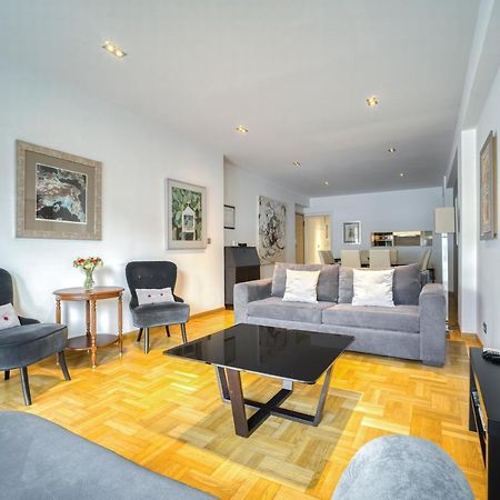 Bright Spacious Luxury Apartment In Prime Central Atena Exterior foto
