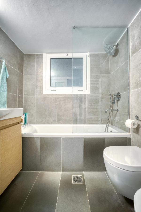 Bright Spacious Luxury Apartment In Prime Central Atena Exterior foto