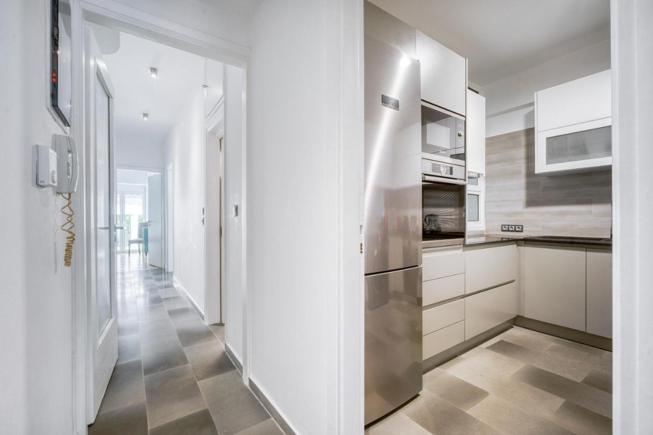 Bright Spacious Luxury Apartment In Prime Central Atena Exterior foto