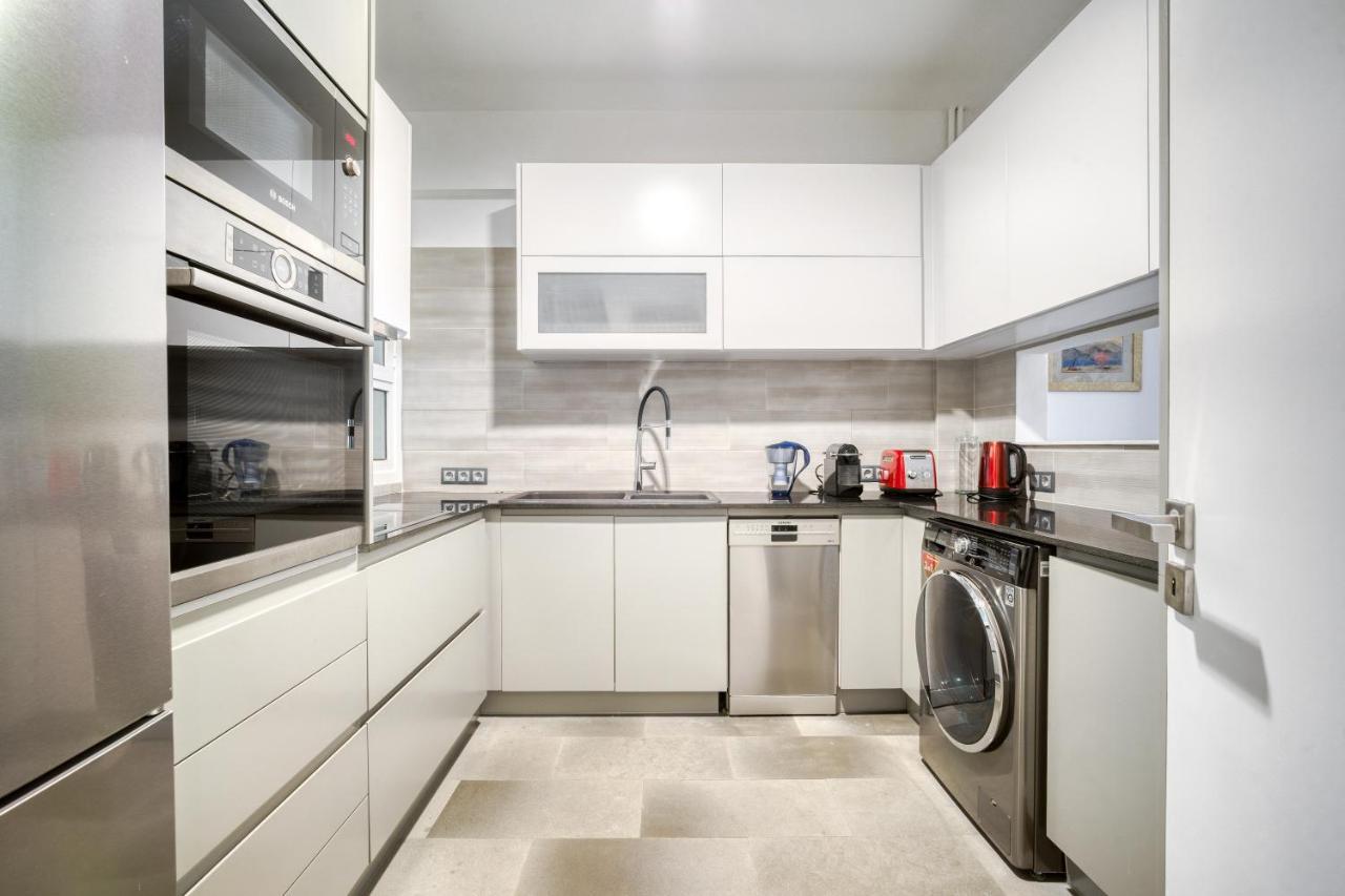 Bright Spacious Luxury Apartment In Prime Central Atena Exterior foto