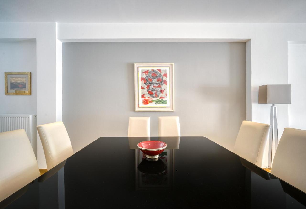 Bright Spacious Luxury Apartment In Prime Central Atena Exterior foto